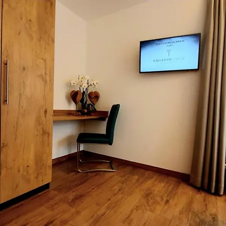 Engadin Lodge Premium & Private Samnaun Room photo